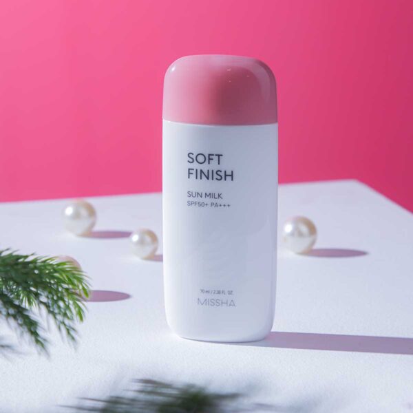 Missha All Around Safe Block Soft Finish Sun Milk SPF50+ Or PA+++ - Image 2