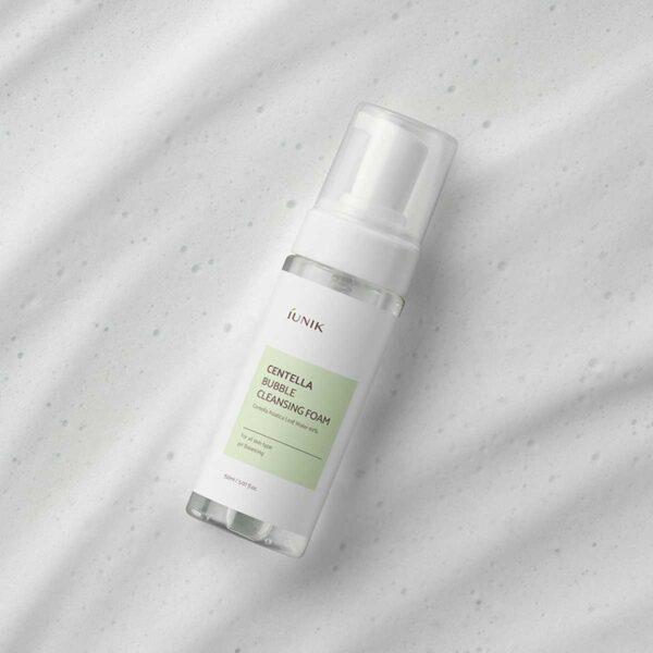 iUNIK Centella Bubble Cleansing Foam 150ml - Image 3