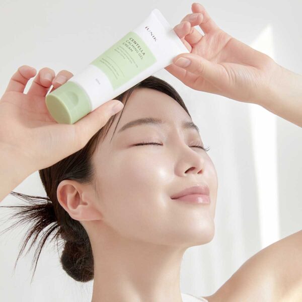 iUNIK Centella Calming Gel Cream 60ml - Image 5
